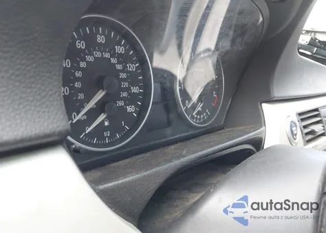 2006 BMW 330I from USA, damaged, VIN WBAVB33526PS16518